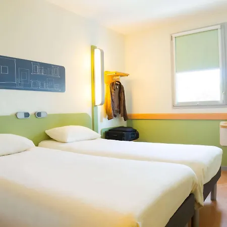 Ibis Budget Valence Sud Exterior photo